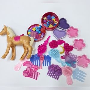 Dolls & Barbie Accessories Lot